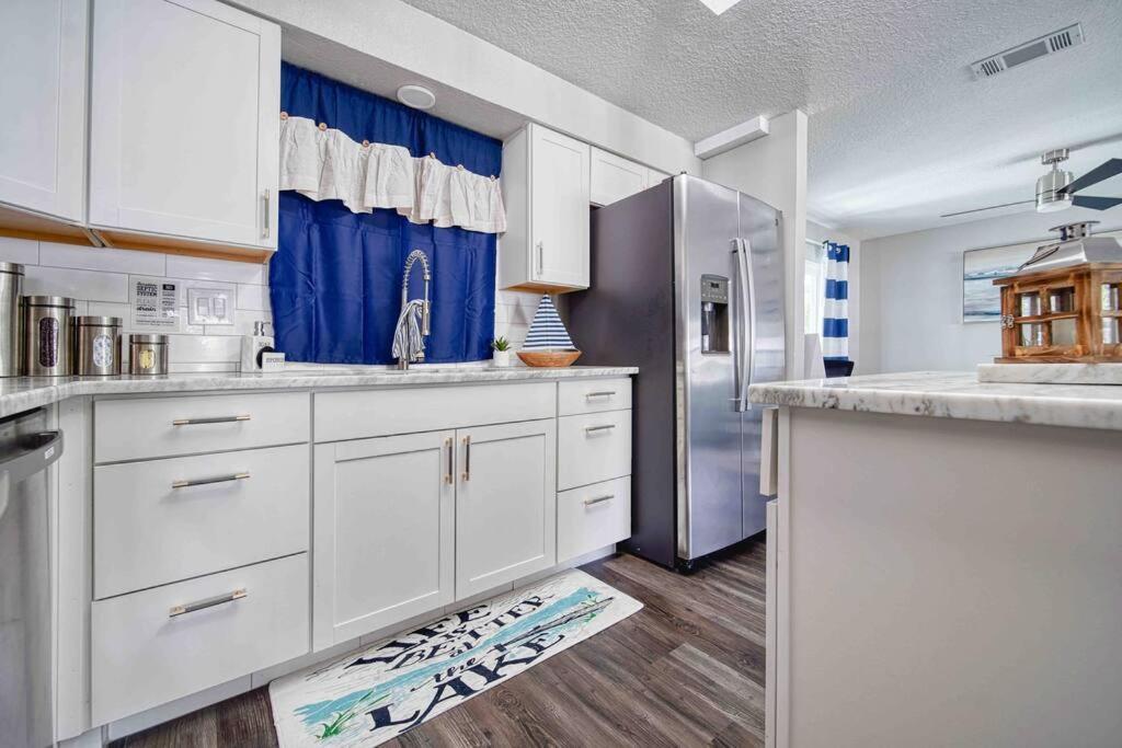 Stylish Lake Home With Huge Pool, Arcade With Ps5,And Theater Just 5 Min From Legoland Winter Haven Exterior foto